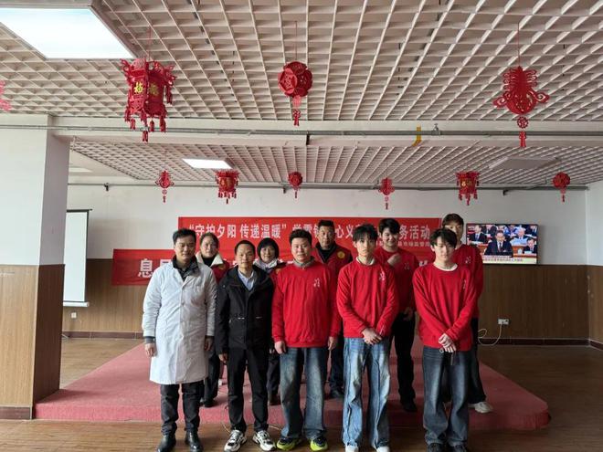 携手创辉煌 巾帼绽芳华---华英公司开展丰富多彩的活动庆祝“三八”妇女节