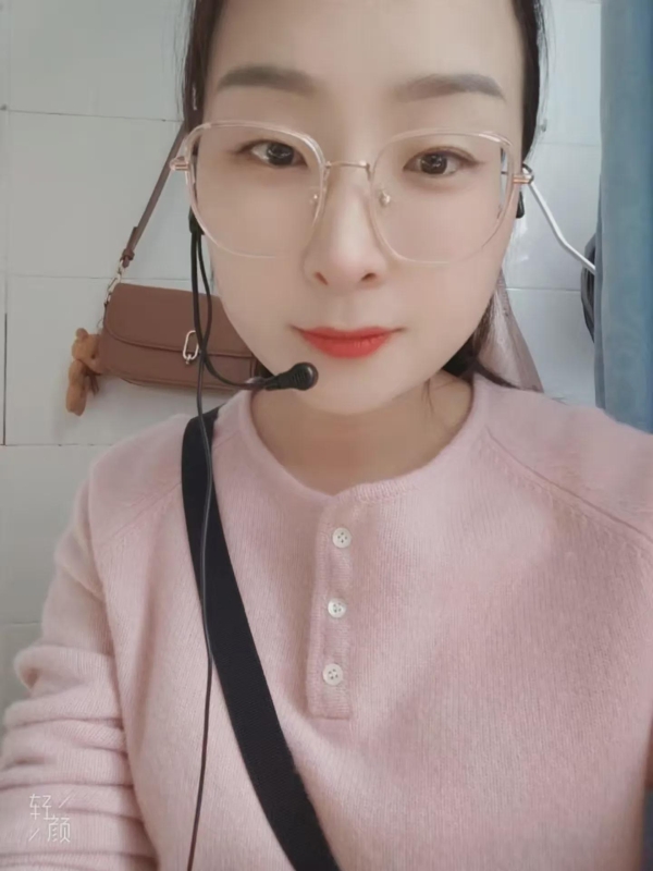 息县第十小学教师陈超凡：用爱带班 用心教学