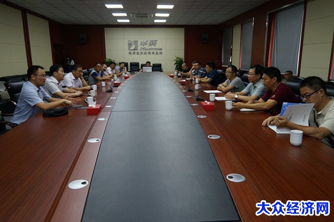 新疆阿克苏考察团来华英参观考察本文作者:王海静 发布时间:2016-07-13 17:05:19 点击量:507
